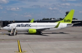 Boeing 737-36Q